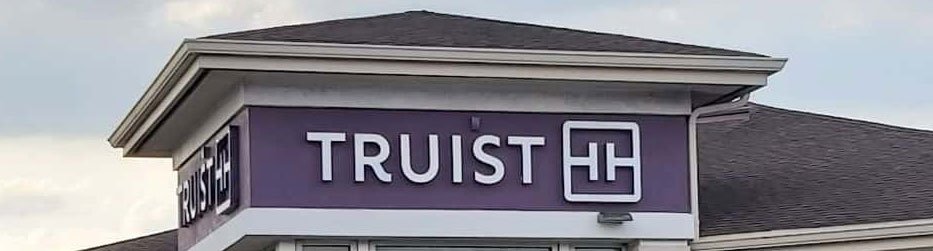 Truist Bank Holiday Hours