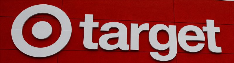 target holiday hours
