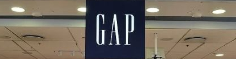 gap holiday hours